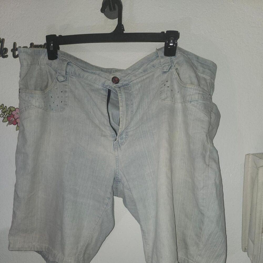 Elite Jeans Striped Washed Light Blue Denim Rhinestone Trim Shorts 21 22